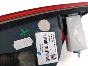BMW 2 SERIES (F46) (2015–2026) Tagatuli tagaluugil 7329792 - 4