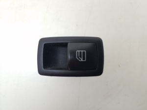   Rear side door glass switch 