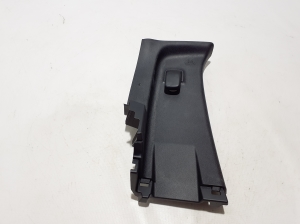   Interior trim of the rear strut  - 62512KK070 