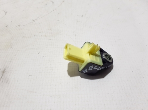 TOYOTA Hilux (2015–2020) Airbag sensor 898310K050 - 2