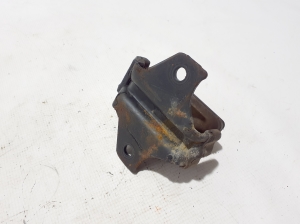 TOYOTA Hilux (2015–2020) Engine mount 123610L020 - 3
