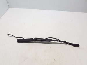   Windshield wiper blade 