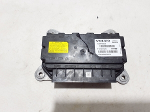   Airbag module  - 31681525 