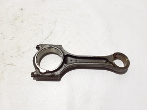  Connecting rod 