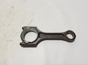  Connecting rod 