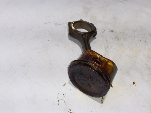 Connecting rod - 7701478497