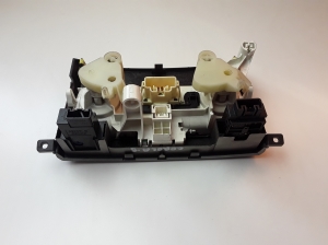 TOYOTA Corola Verso R1 (2004–2009) Heater control panel 559000F011 - 2