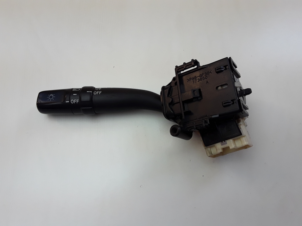 TOYOTA Corolla Verso 1 generation (2001-2009) Headlight Switch Control Unit 8414005100 23575956