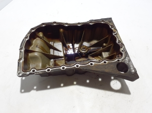 RENAULT Laguna III (2007–2015) Oil pan 8200833923 - 3