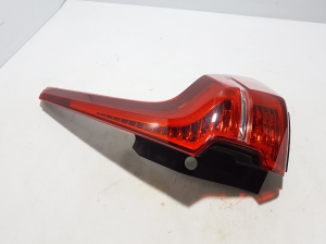  Rear corner lamp 