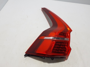   Rear corner lamp 