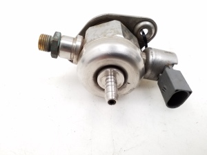 Skoda Superb (2008–2015) Kütusepump 06H127025P - 2