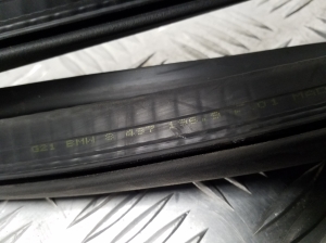 BMW 3 SERIES G21 (2019–2026) Heckklappendichtung an der Klappe 8497196 - 2