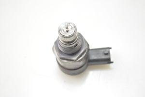 Kia Carens (2006–2013) Kraftstoffhochdrucksensor 0281002507 - 5
