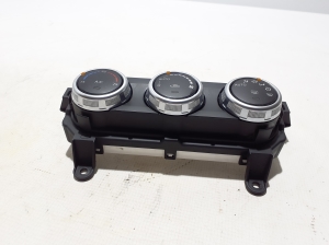 Mazda CX-3 (2015–2026) Heater control panel DA6S61190A - 3