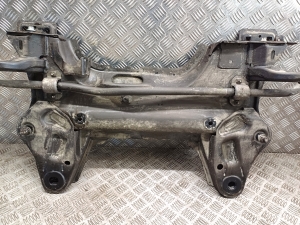Peugeot 208 (2019–2026) Front subframe 9827504880 - 3