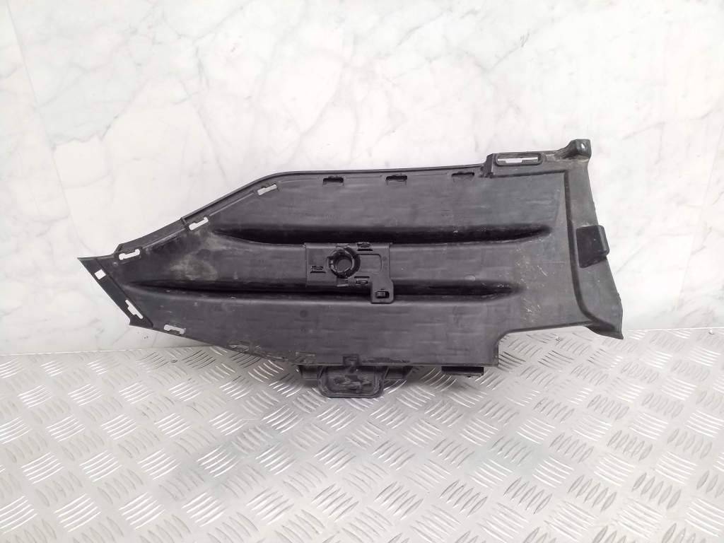 MERCEDES-BENZ GLC 253 (2015-2019) Front Left Grill A2538857604 25026030