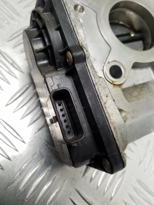 RENAULT Clio III (2005–2012) Gaasiklapp 8200568712E - 2