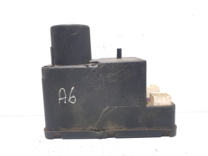 Vaakumpump - 4A0862257J  8TZ00652206