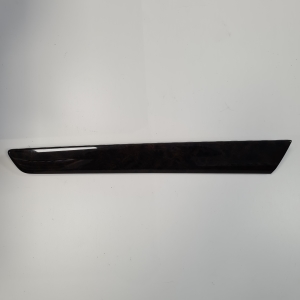 Esiukse polster ja selle osad - 561867409BKP1