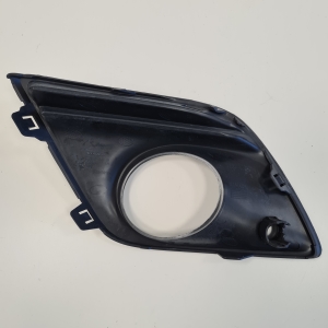  Front bumper fog lamp cover 