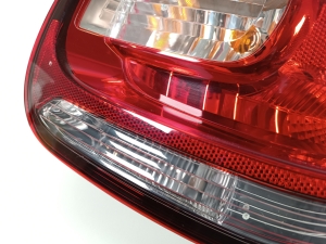 Citroen DS3 (2009–2015) Eckleuchte hinten 9808415380 - 4