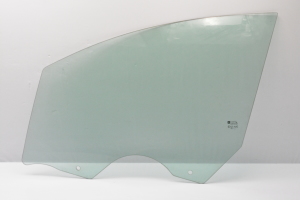 Vitre de porte avant - E143R001582