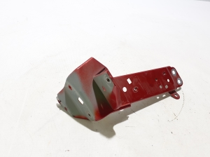   Front fender bracket  - D1YE-52-10Y 