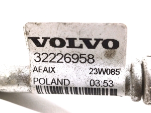 VOLVO C 40 I (2022–2026) Kliimaseadme voolik 32226958 - 3