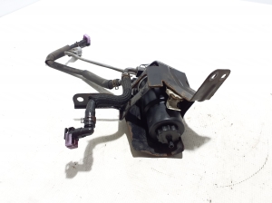 Mazda CX-3 (2015–2026) Kütusefilter ja selle osad S51C13480 - 4