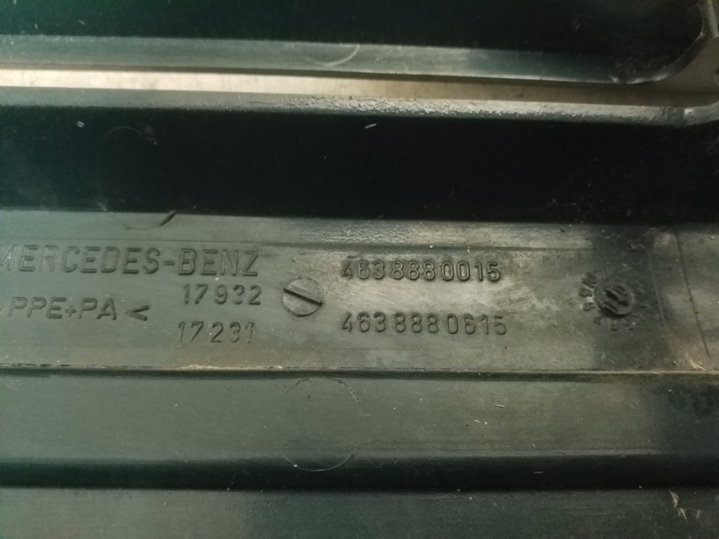 MERCEDES-BENZ G-Class W463 (1990-2024) Fremre øvre grill A4638880015 23670126