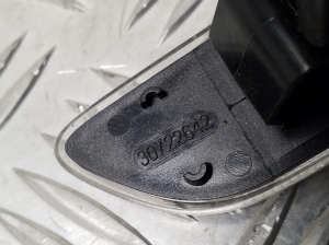 VOLVO V70 II (2000–2007) Front fender turn signal 30722642 - 2