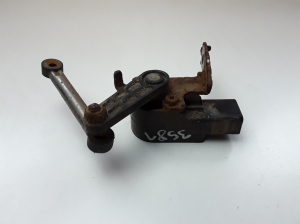 NISSAN Qashqai (2006–2013) Kõrgusandur esirummul 5331289900 - 3