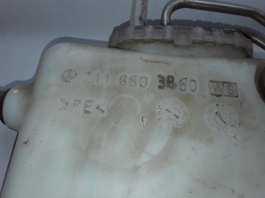 Mercedes Benz CLS-Class 219 (2004–2010) Front washer fluid reservoir 2118603860 - 3