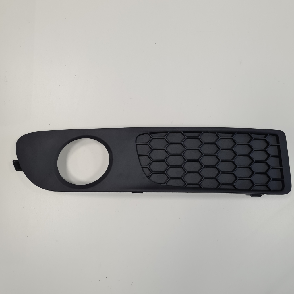 VOLVO S80 II (2006–2016) Nebelscheinwerferabdeckung vorne 30655930 VOLVO S80 II (2006–2016) Nebelscheinwerferabdeckung vorne 30655930