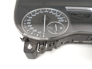 Mercedes Benz B-Class 246 (2011–2017) Instrument cluster A2469002007 - 2