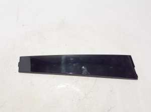 Aizmugurējo sānu durvju stikla ārējā līste - 83251GI010