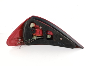 Mercedes Benz SL-Class 230 (2001–2012) Eckleuchte hinten A2308200264 - 2