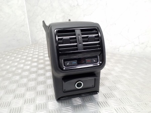 Volkswagen Passat B8 (2014–2023) Center console 3G1863241C - 3