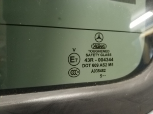 Mercedes Benz G-Class 463 (1990–2018) Rear cargo door and its parts - 3