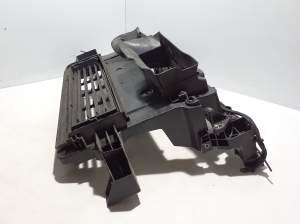 RENAULT Megane IV (2016–2022) Radiator support and its parts 625001359R - 2