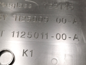 Tesla Model X X (2015–2026) Laepolstri muu osa 1125011-00-A - 2