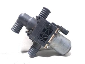 BMW 7 SERIJA E68 (2001–2008) Wasserregelventil Heizung 6412690638106  A030110 - 3