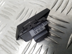 Volkswagen Passat B8 (2014–2023) Door lock/unlock switch 3G0962125A - 2
