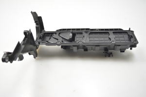 Ford Focus (2011–2018) Ventildeckel M06042A153 - 2