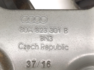 AUDI Q5 (2017–2026) Kapoti hing 80A828301 - 3