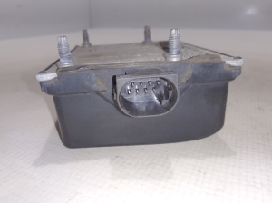 Mercedes Benz E-Class W212 (2009–2015) Pimeda nurga radar Distronic A0009006804 - 3