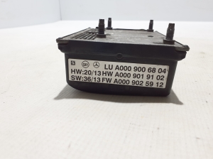 Mercedes Benz E-Class W212 (2009–2015) Pimeda nurga radar Distronic A0009006804 - 4