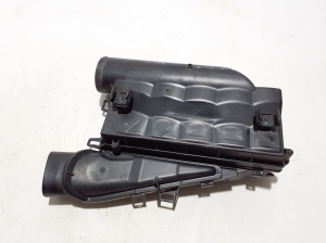 Mercedes Benz E-Class W212 (2009–2015) Luftfiltergehäuse A2780900101 - 2