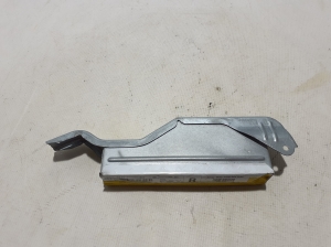 Rear seat airbag - A2128600802